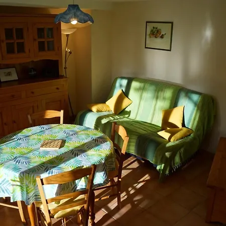 بيت للعطل La Petite Maison Dans La Prairie Cassaignes