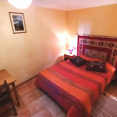 La Petite Maison Dans La Prairie *