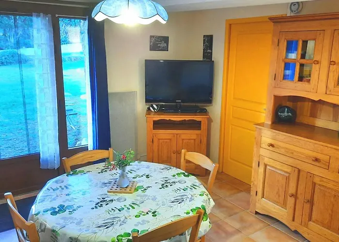 La Petite Maison Dans La Prairie *